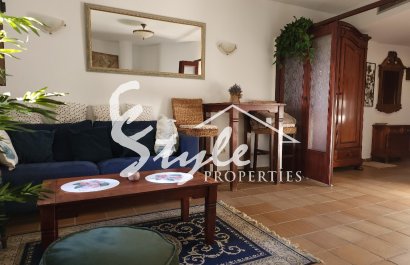 Сдаются апартаменты возле моря в Панорама Парк, Пунта Прима, Коста Бланка. ID095