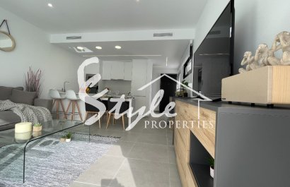 Villas adosadas de obra nueva en venta en San Javier, Murcia, España. ON1430