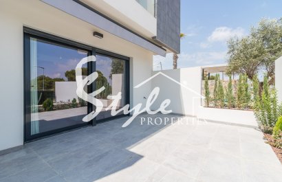 Apartments for sale in a new complex in Los Balcones, Torrevieja, Costa Blanca, Spain. ON1440_B