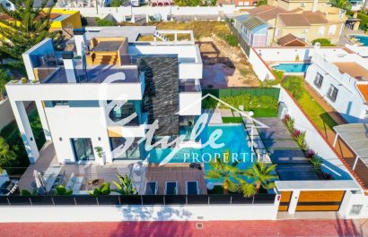 Modern villa for sale in La Florida, Torrevieja, Costa Blanca, Spain. ON1468