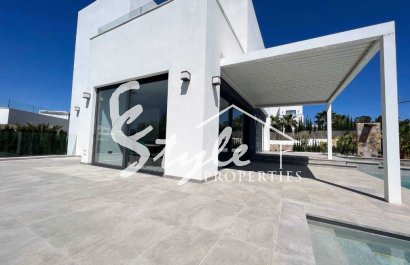 Resale - Villa - Las Colinas - Las Colinas Golf