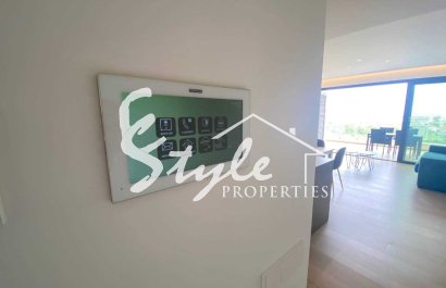 Reventa - Apartamento - Las Colinas - Las Colinas Golf