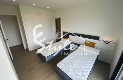 Reventa - Apartamento - Las Colinas - Las Colinas Golf