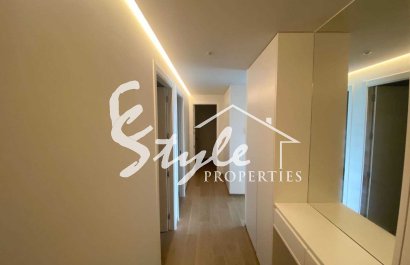 Reventa - Apartamento - Las Colinas - Las Colinas Golf