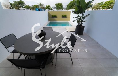 Новые таунхаусы в Пилар де ла Орадада, Коста-Бланка, Испания. ON1483_2