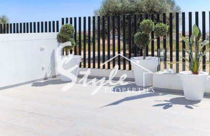 Villa nueva en venta en Guardamar del Segura, Costa Blanca, Alicante, España.ON1509