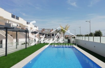 Apartamentos de obra nueva en Pilar de La Horadada, Costa Blanca, España. ON1512_A