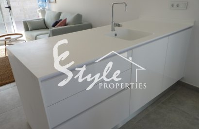 Apartamentos de obra nueva en Pilar de La Horadada, Costa Blanca, España. ON1512_A