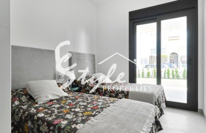 Апартаменты от застройщика рядом с морем в Торревьехе, Коста Бланка, Испания. ON302