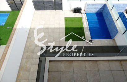 Новые таунаусы на продажу в Сантьяго де Рибейра, Мурсия, Испания.ON1560