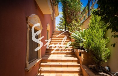 Resale - Villa - Campoamor