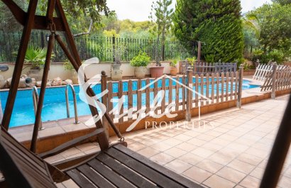 Resale - Villa - Campoamor