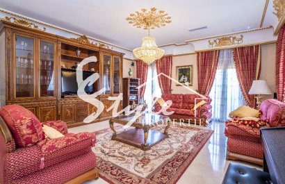 Resale - Villa - Campoamor