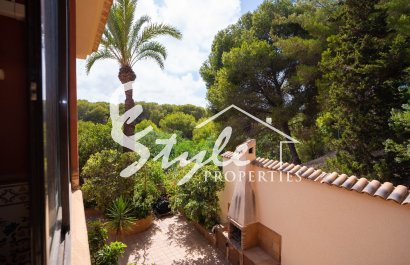 Resale - Villa - Campoamor