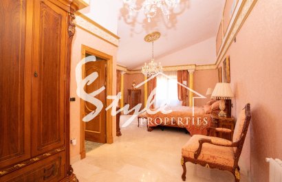 Resale - Villa - Campoamor