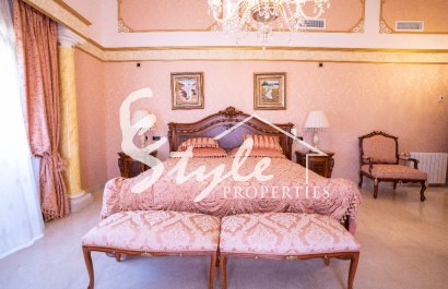 Resale - Villa - Campoamor