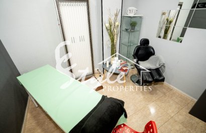 Resale - Commercial - Torrevieja