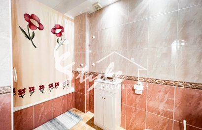 Resale - Apartment - Punta Prima