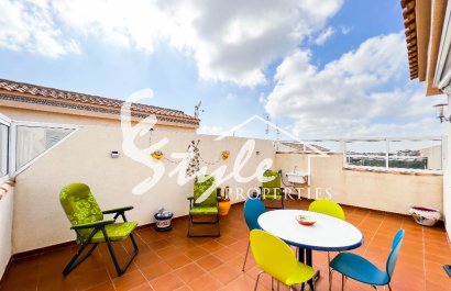 For sale top floor apartment in Don Sancho, Cinuelica, Punta Prima, Los Altos, Costa Blanca, Spain. ID1606