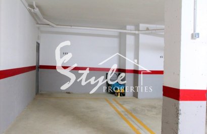 Comprar apartamento con piscina en Villamartin cerca del golf. ID 6115