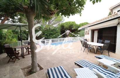 Купить виллу около моря в Campoamor.ID 6120