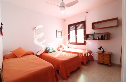 Вторичное жилье - Вилла - Кампоамор