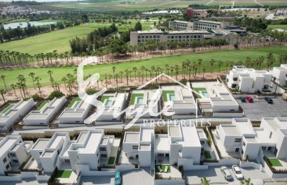 Se venden villas nuevas en Algorfa, Alicante, Costa Blanca, España. ON1703