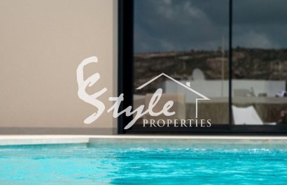 Se venden villas nuevas en Algorfa, Alicante, Costa Blanca, España. ON1706