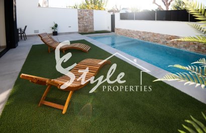 Таунхаусы новой постройки на продажу в Сан-Хавьере, Мурсия, Испания. ОN1675