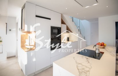 Таунхаусы новой постройки на продажу в Сан-Хавьере, Мурсия, Испания. ОN1675