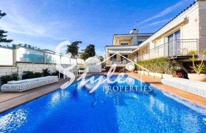 Resale - Villa - La Mata