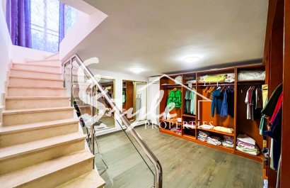 Resale - Villa - La Mata