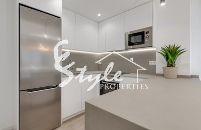 New apartment for sale close to the beach in Arenales del Sol, Costa Blanca, Spain.ON1555