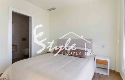 Продается новая вилла под ключ в Рохалесе, Коста Бланка, Испания. ОN1757