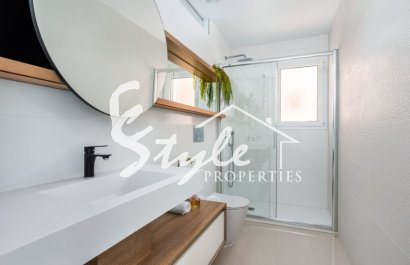 Новый таунхаус в Сьюдад Кесада, Коста Бланка, Испания. ОN1789