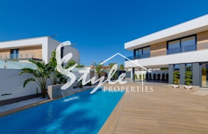 New build luxury villa in ciudad Quesada, Costa Blanca, Alicante. ON1794