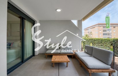 Пентхаус у моря в новостройке на продажу в Торревьехе, Аликанте, Коста Бланка, Испания ON1493_A