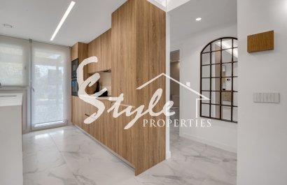 Пентхаус у моря в новостройке на продажу в Торревьехе, Аликанте, Коста Бланка, Испания ON1493_A