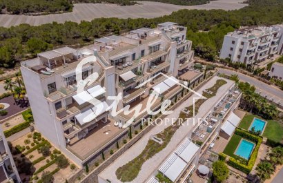 Reventa - Apartamento - Las Colinas - Las Colinas Golf