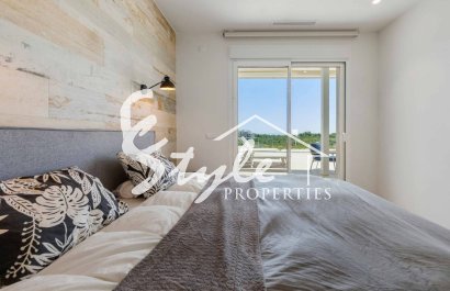 Reventa - Apartamento - Las Colinas - Las Colinas Golf