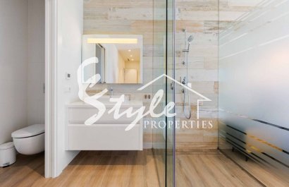 Reventa - Apartamento - Las Colinas - Las Colinas Golf