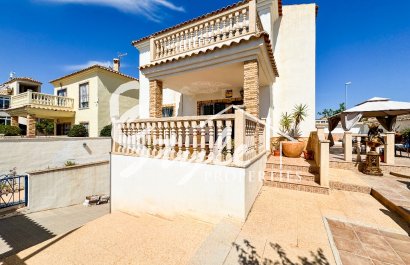 Reventa - Villa - Punta Prima