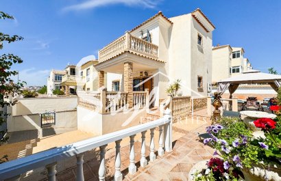 Reventa - Villa - Punta Prima