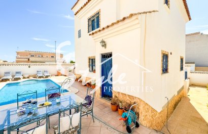 Reventa - Villa - Punta Prima