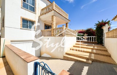 Reventa - Villa - Punta Prima