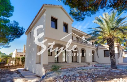New build villa for sale in Punta Prima, Costa Blanca, Spain. ON1460