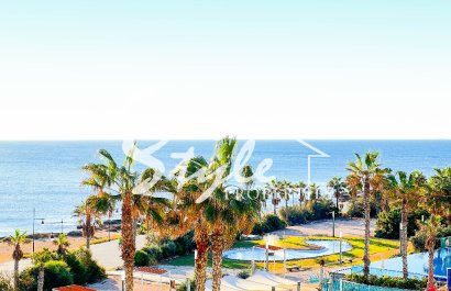 на продажу в элитном комплексе Sea Senses, Пунта Прима, Коста Бланка, Испания. ID1707