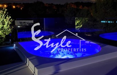 Resale - Villa - Las Colinas - Las Colinas Golf