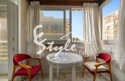 Buy apartment just 100 meters to the beach in Torrevieja, Costa Blanca. ID: 6209