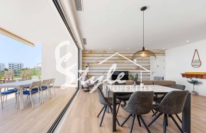 Reventa - Apartamento - Las Colinas - Las Colinas Golf